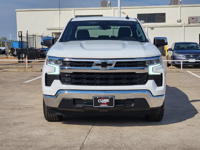 Used 2024 Chevrolet Silverado 1500 LT RWD image 10