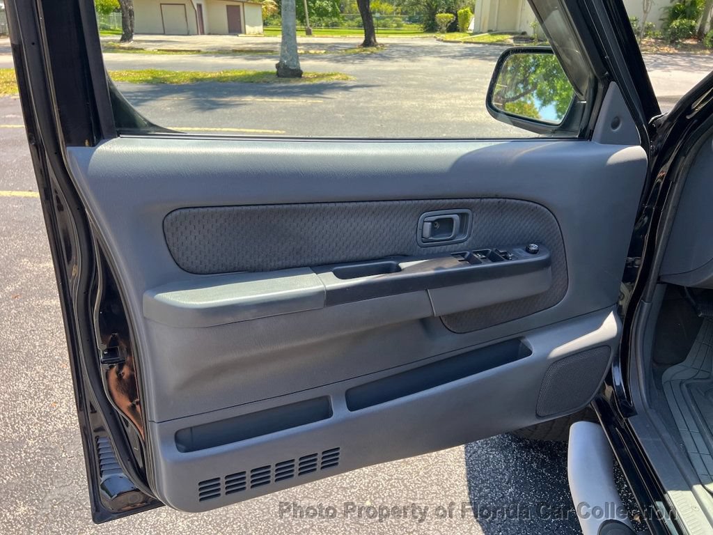 Used 2004 Nissan Xterra XE RWD image 47