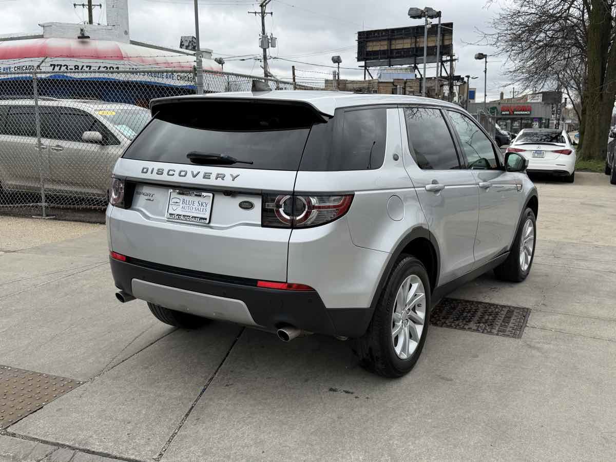 Used 2018 Land Rover Discovery Sport HSE AWD/4WD image 5