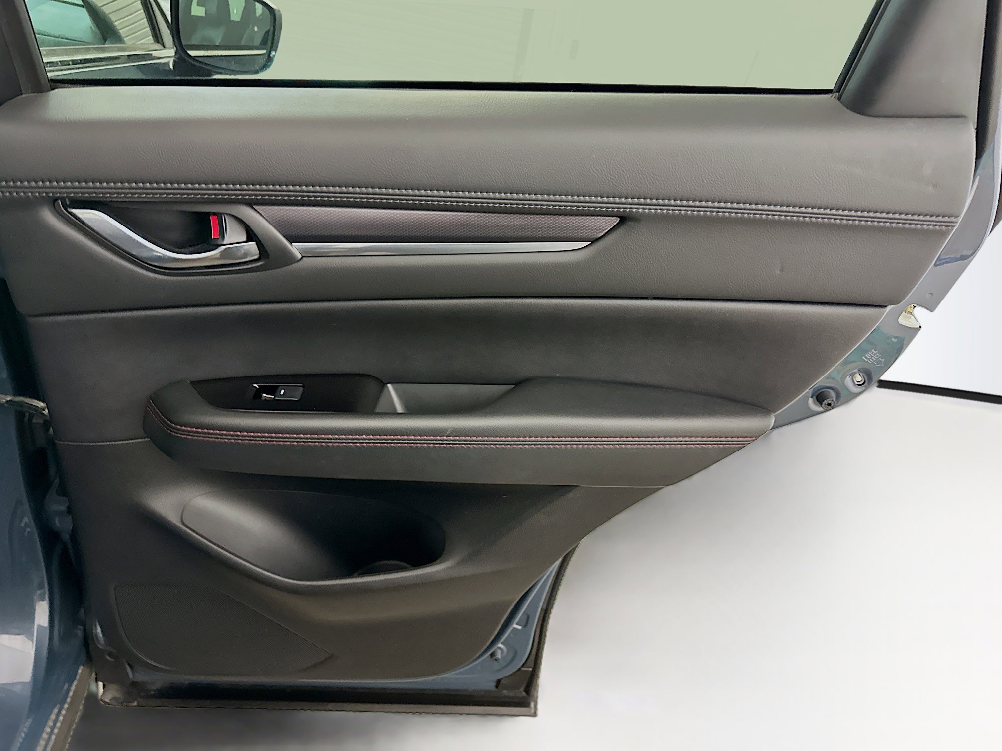 Used 2024 MAZDA CX-5 Carbon Edition image 33