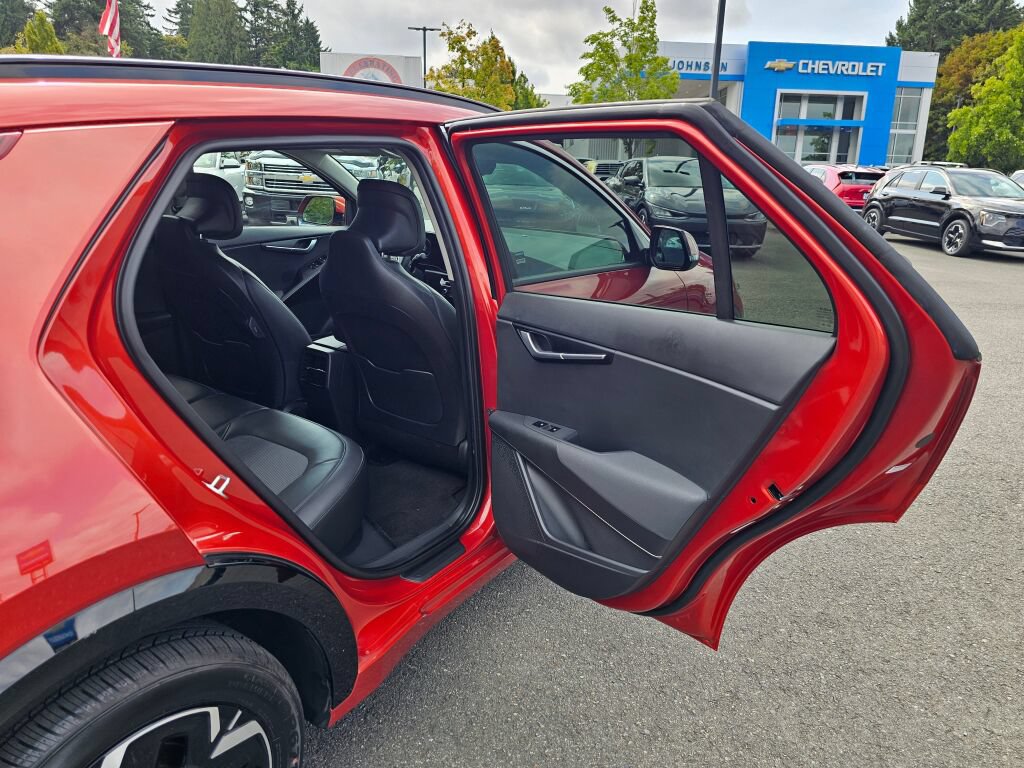 Certified 2023 Kia Niro Wind w/ Wind Preserve Package FWD image 25