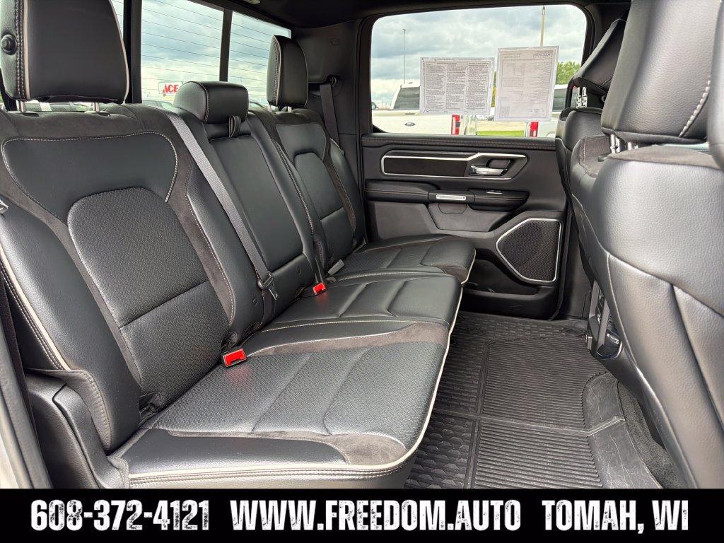Used 2023 RAM 1500 Laramie AWD/4WD image 34
