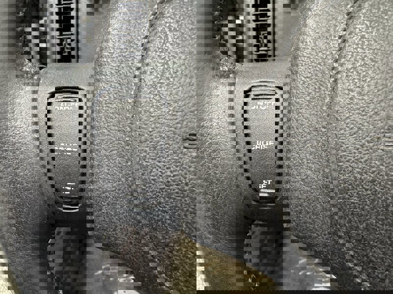 Used 2001 Chrysler Prowler image 12