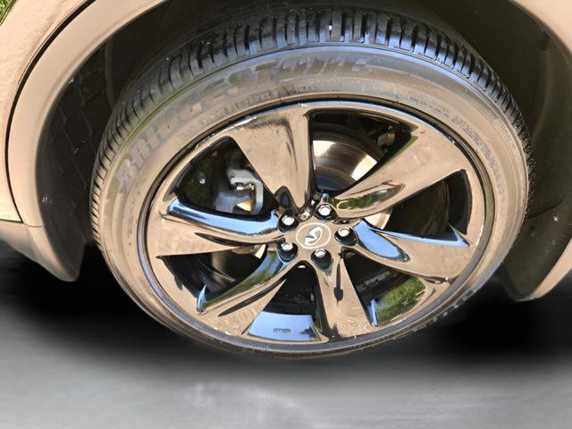 Used 2016 INFINITI QX70 AWD w/ Premium Package image 23
