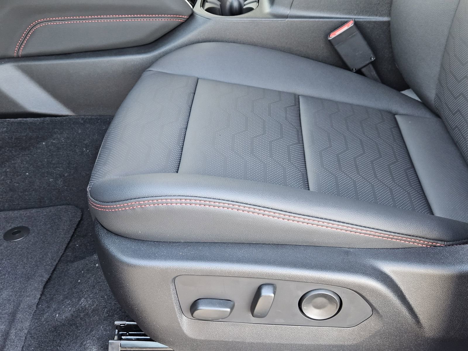 New 2026 Chevrolet Colorado Z71 w/ Z71 Convenience Package 2 AWD/4WD image 24