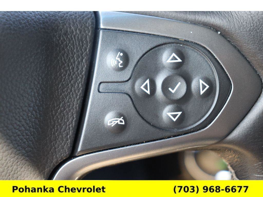 Used 2016 Chevrolet Suburban LT w/ Luxury Package image 12