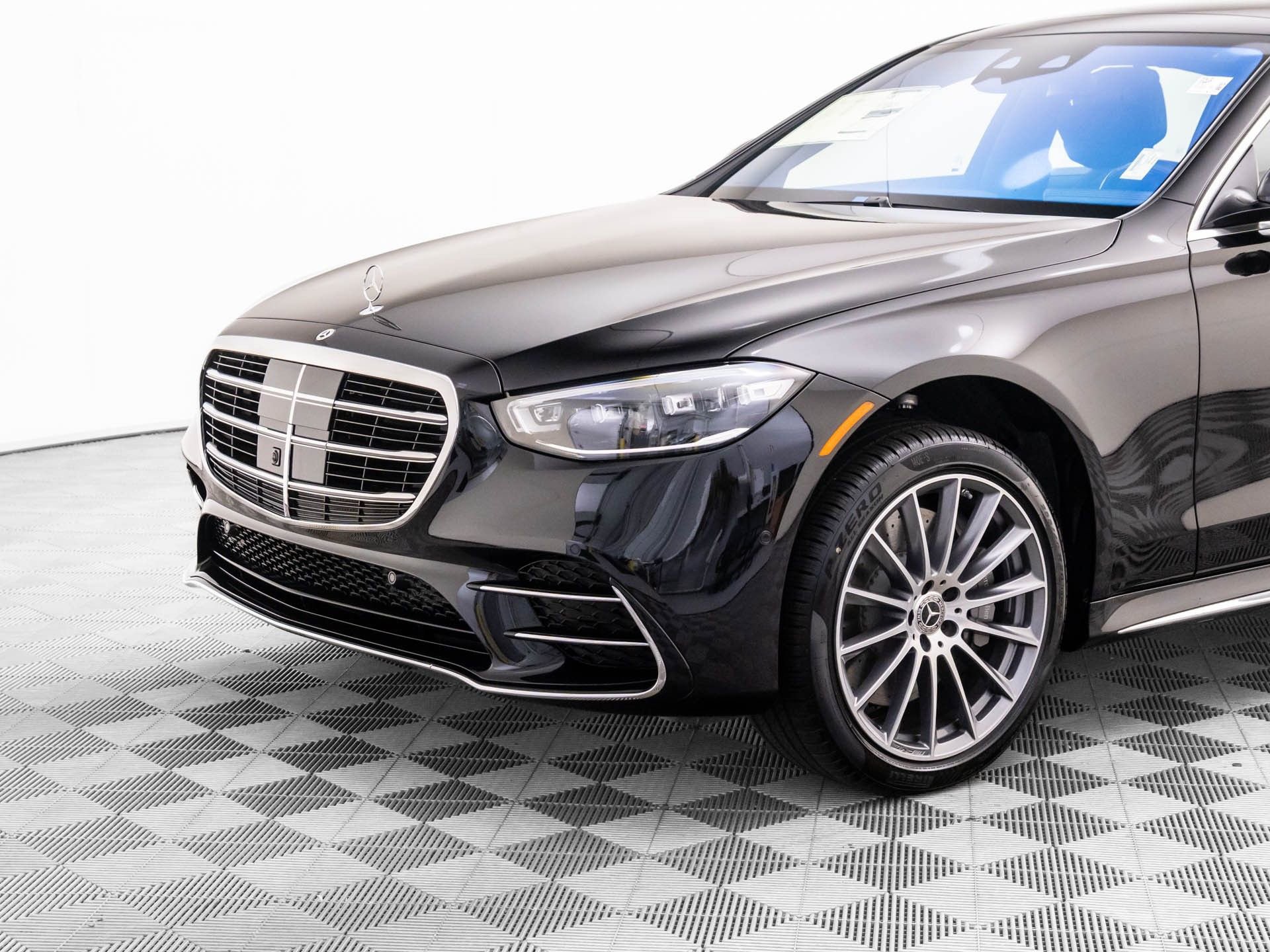 New 2026 Mercedes-Benz S 580 4MATIC Sedan image 35