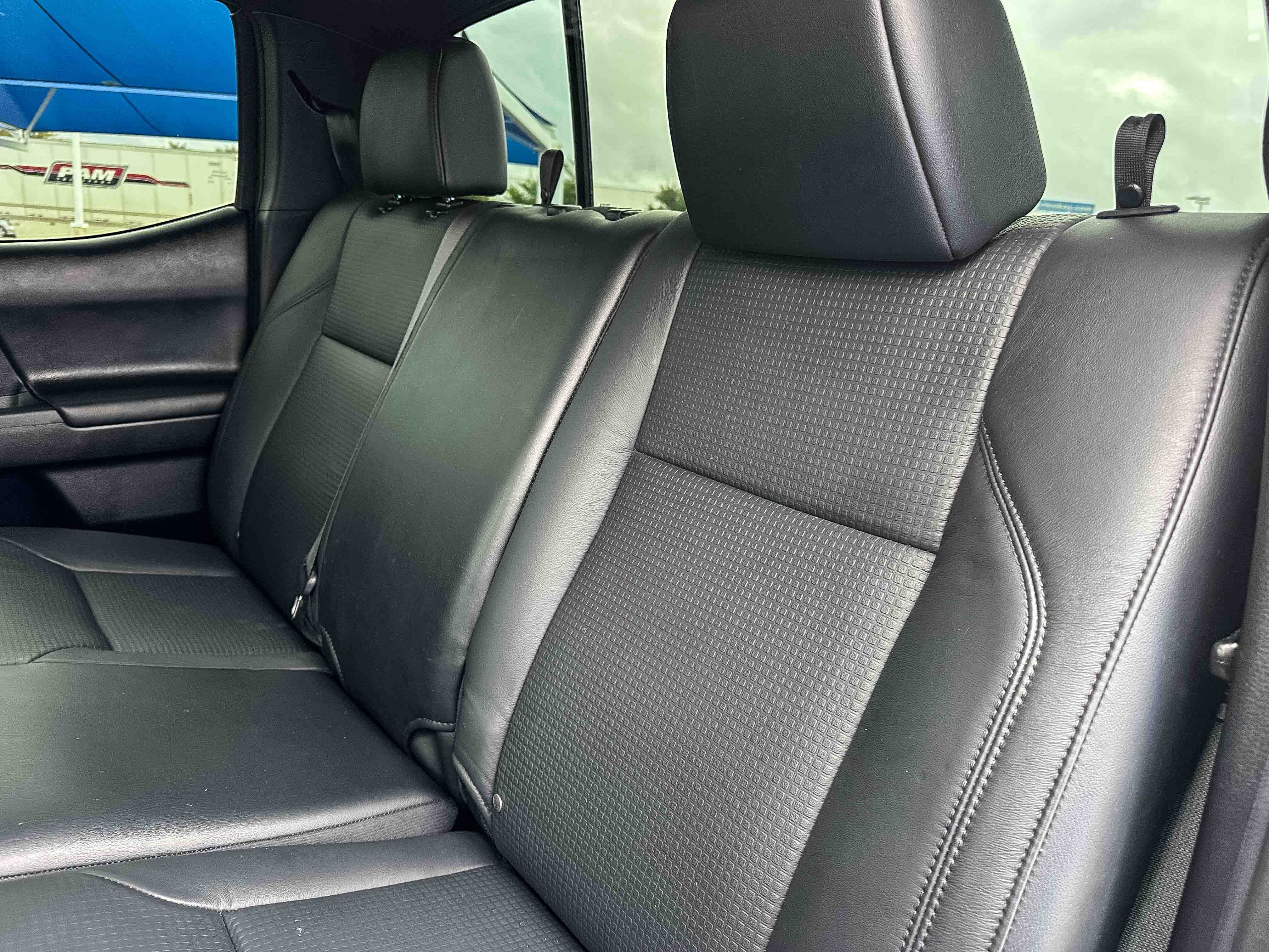 Used 2021 Toyota Tacoma Limited RWD image 19