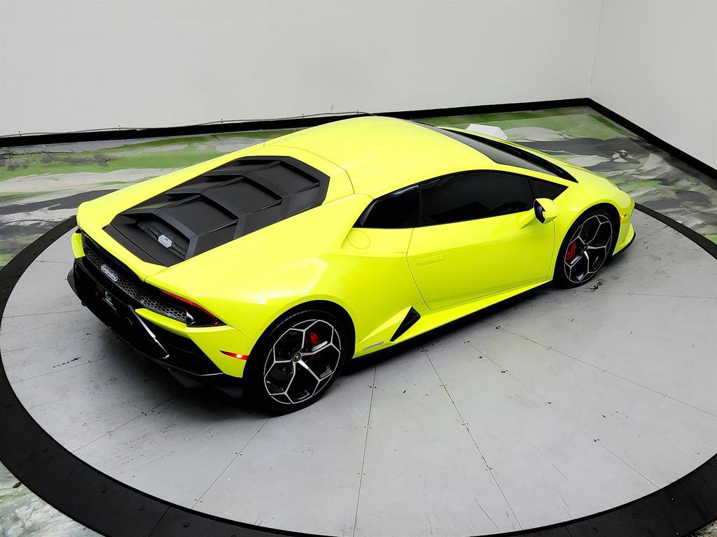Used 2020 Lamborghini Huracan EVO image 29