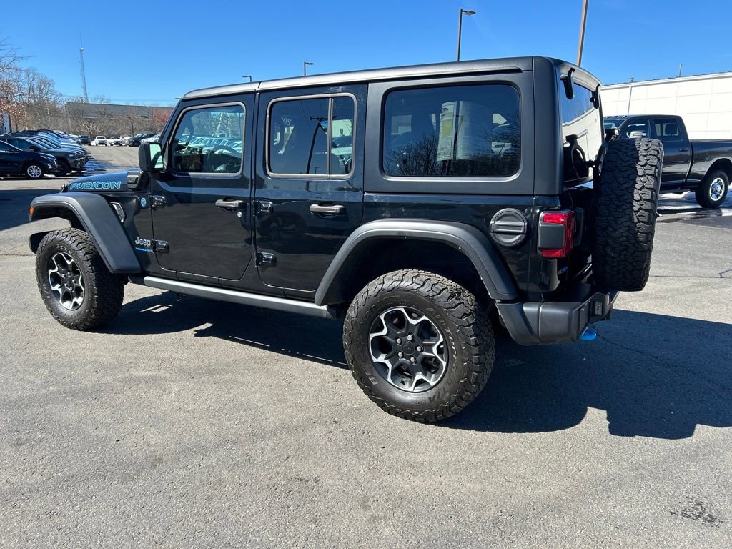 Used 2023 Jeep Wrangler Unlimited Rubicon 4xe w/ Cold Weather Group AWD/4WD image 7