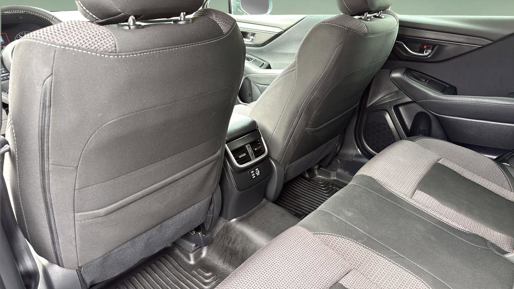 Used 2025 Subaru Outback Premium AWD/4WD image 15