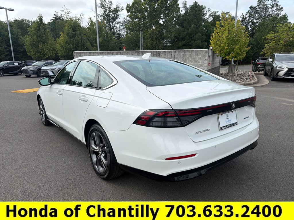 Certified 2025 Honda Accord EX-L image 5