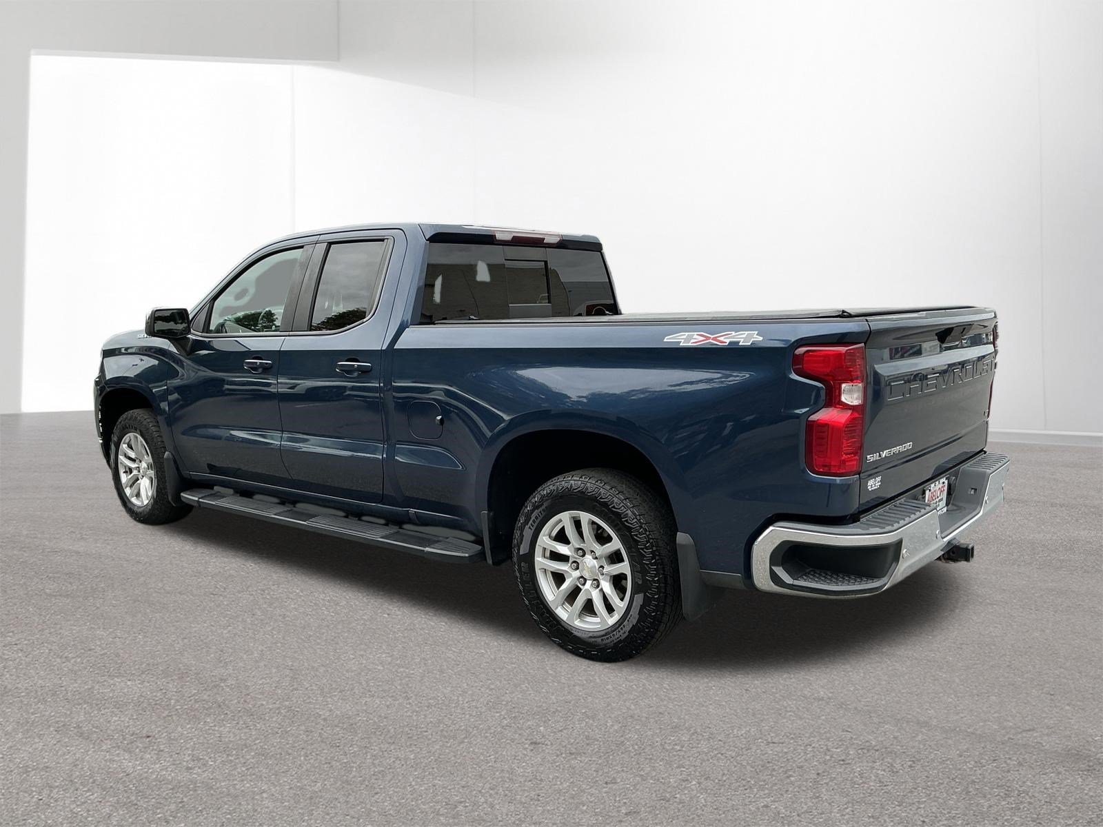 Used 2019 Chevrolet Silverado 1500 LT w/ All-Star Edition AWD/4WD image 5