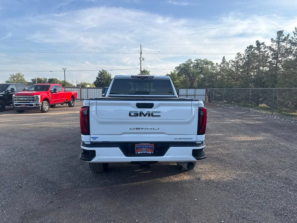 Used 2024 GMC Sierra 2500 Denali Ultimate AWD/4WD image 5