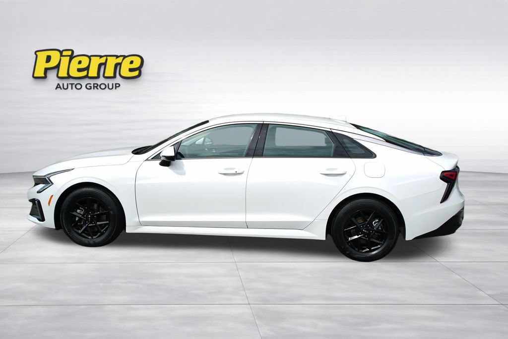 Used 2025 Kia K5 LXS FWD image 4