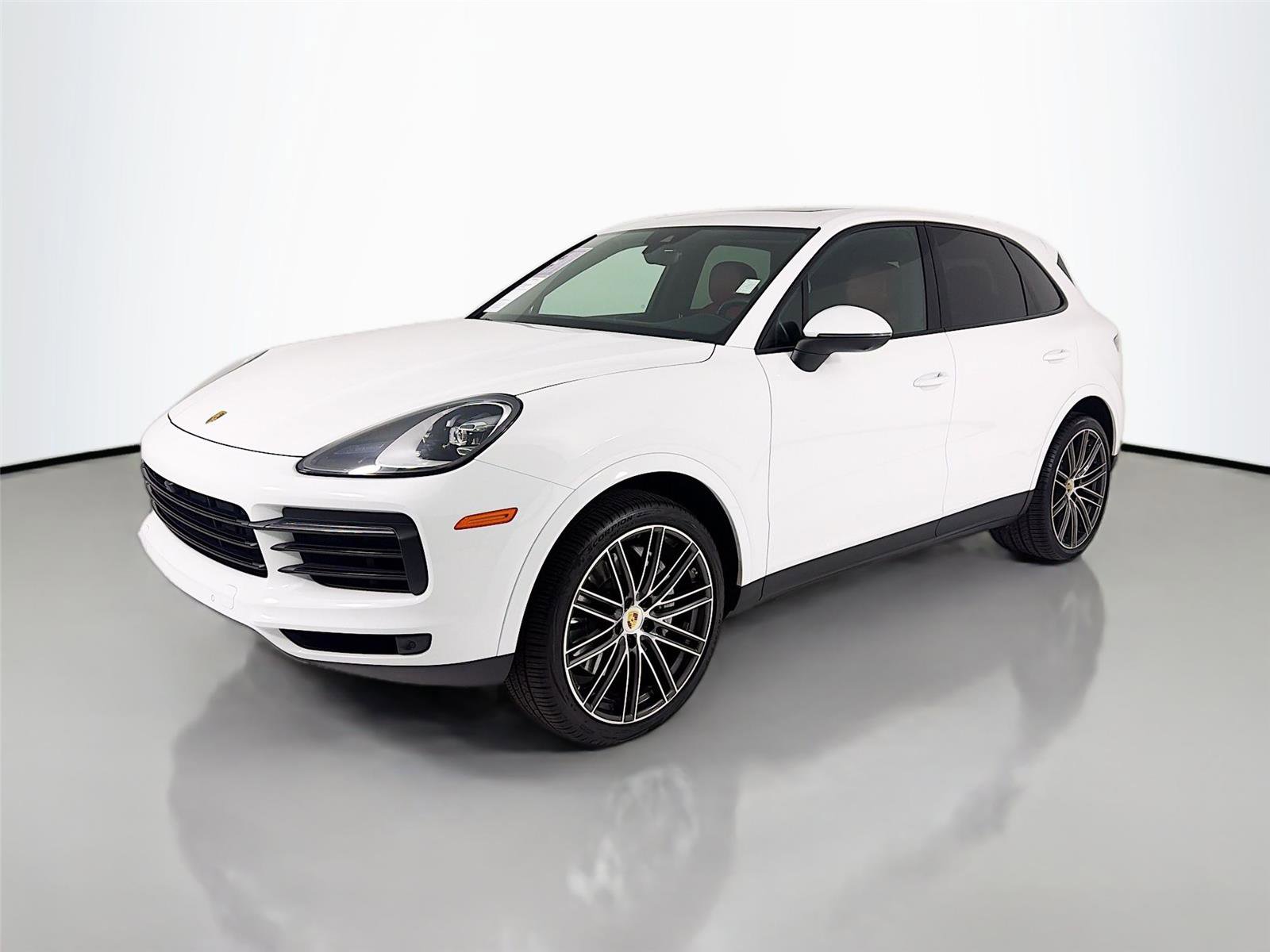 Certified 2023 Porsche Cayenne video 1
