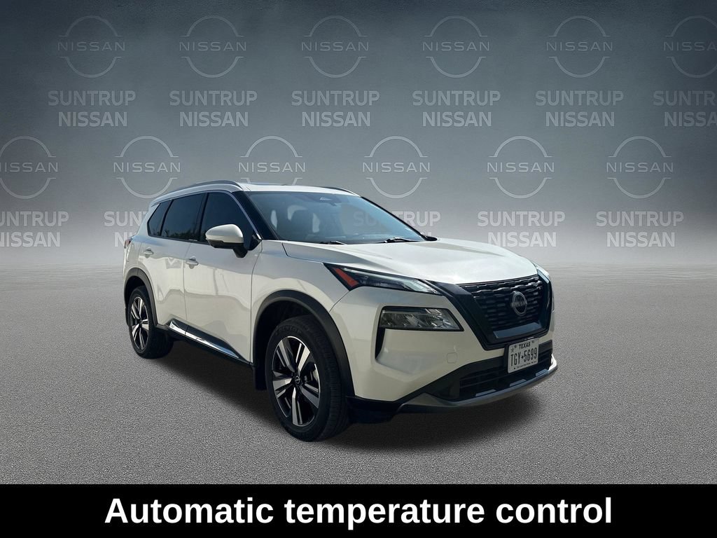 Used 2023 Nissan Rogue SL FWD image 9