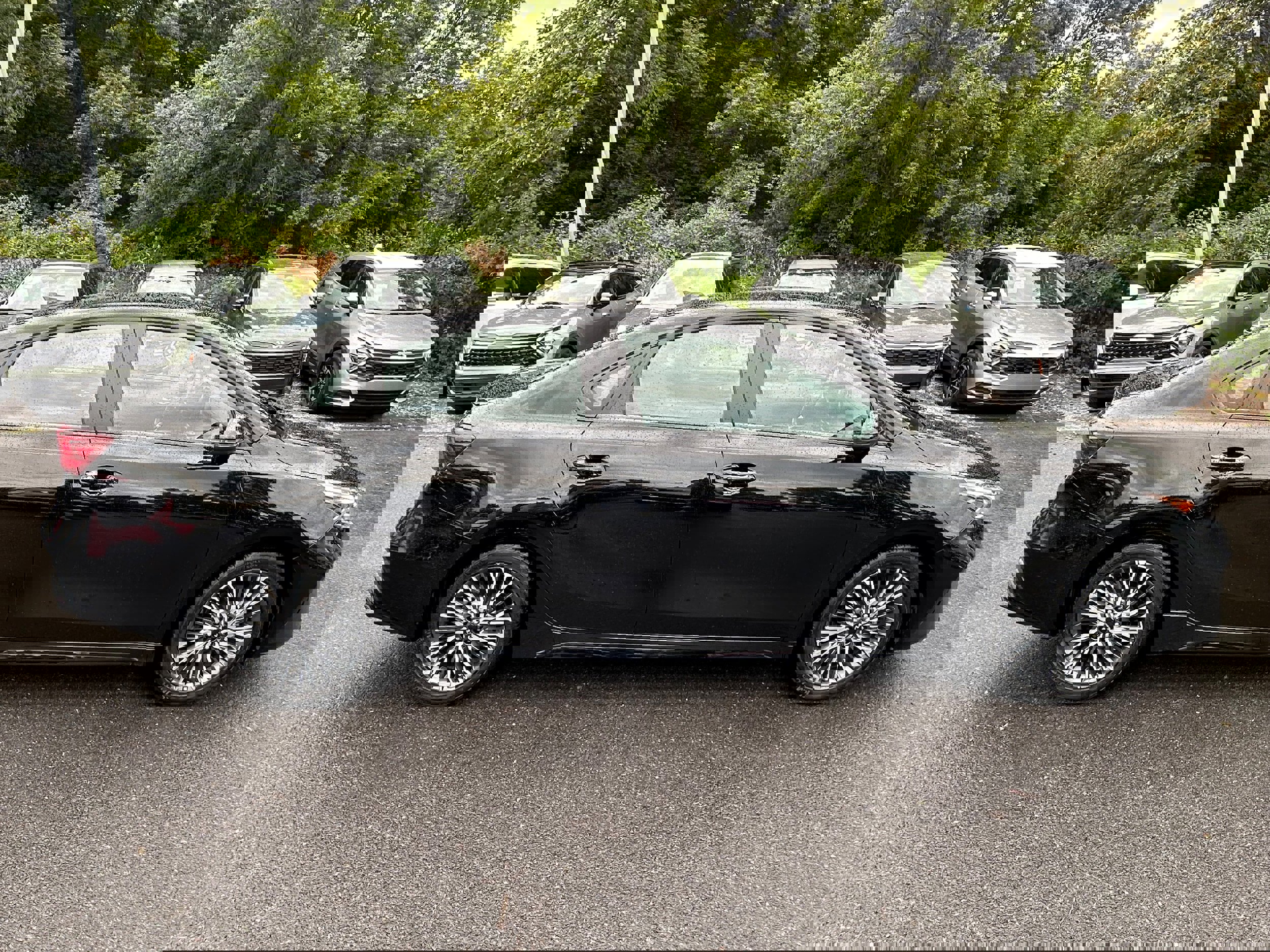 Used 2022 Kia Forte GT-Line w/ GT-Line Premium Package image 5