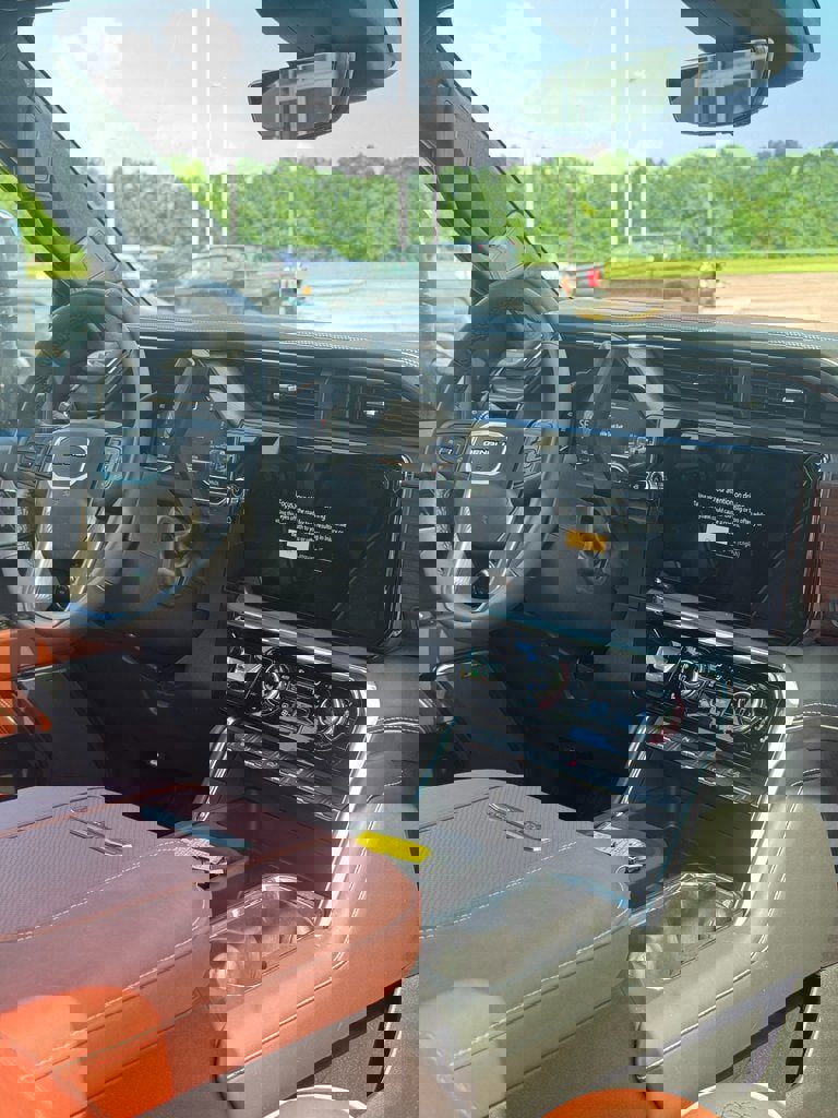 New 2025 GMC Sierra 2500 Denali Ultimate image 13