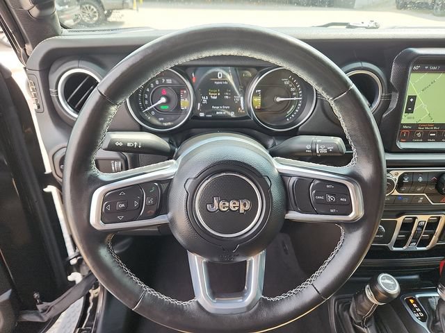 Used 2023 Jeep Wrangler Unlimited Sahara w/ Cold Weather Group AWD/4WD image 14