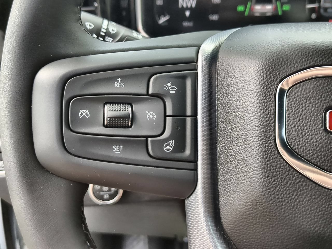 New 2026 GMC Sierra 2500 SLE w/ SLE Value Package; AWD/4WD image 34