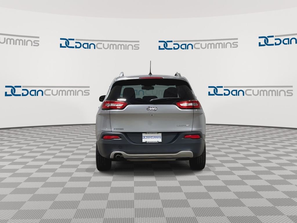 Used 2017 Jeep Cherokee Limited FWD image 7