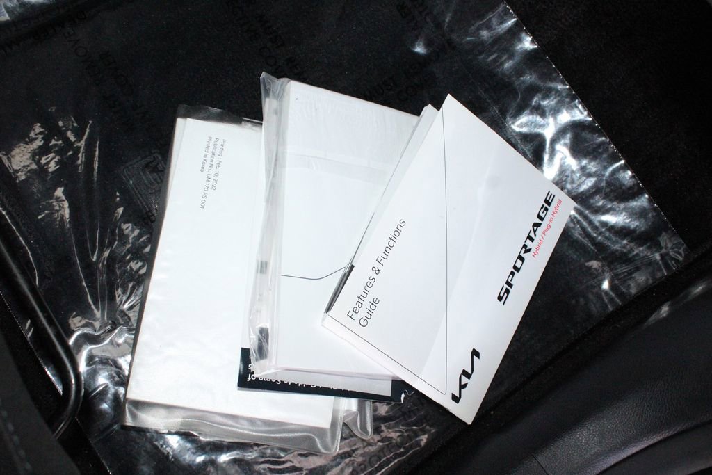 Used 2023 Kia Sportage LX image 44