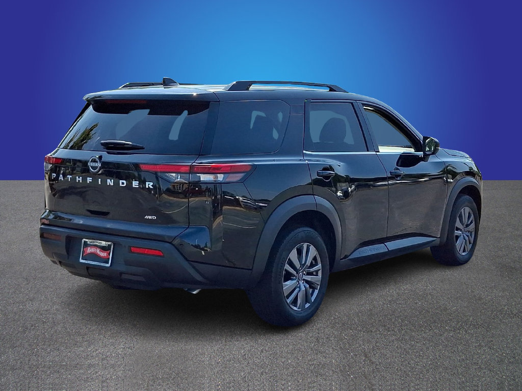 Used 2025 Nissan Pathfinder SV AWD/4WD image 4