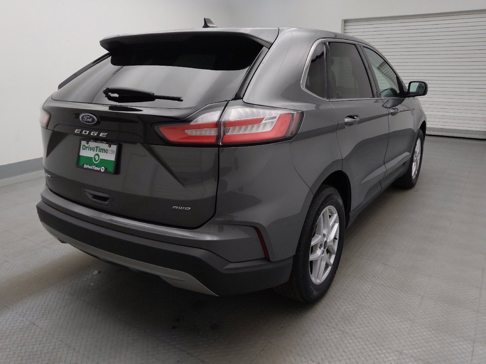 Used 2023 Ford Edge SEL image 9