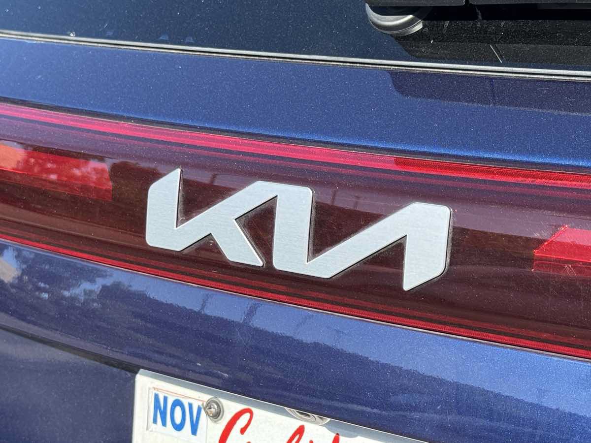 Used 2026 Kia Seltos LX FWD image 12