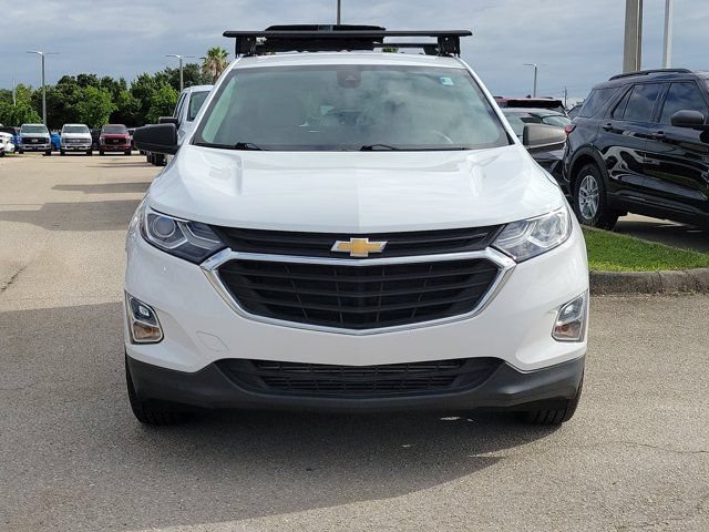 Used 2021 Chevrolet Equinox LS w/ LS Convenience Package FWD image 2