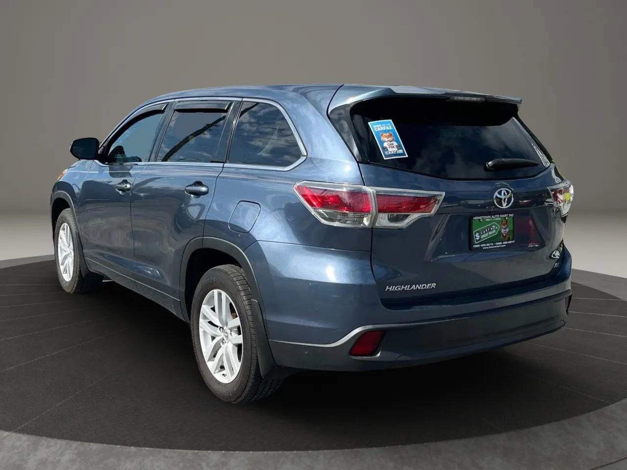 Used 2015 Toyota Highlander LE FWD image 5