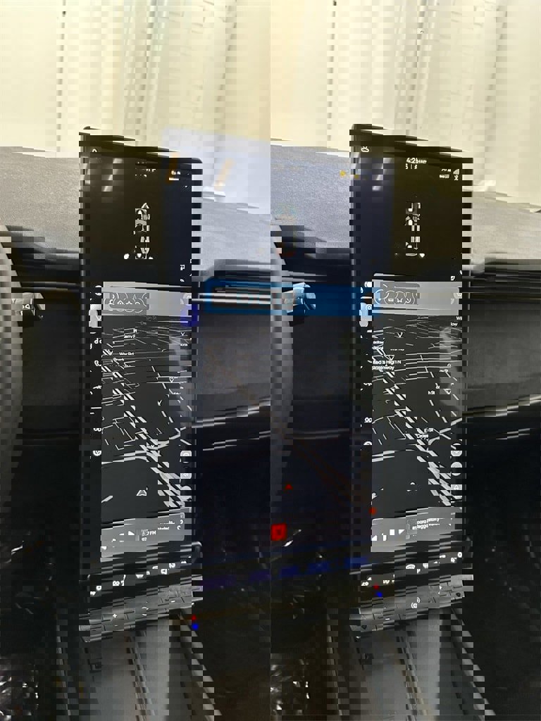 Used 2023 Fisker Ocean Ultra image 21