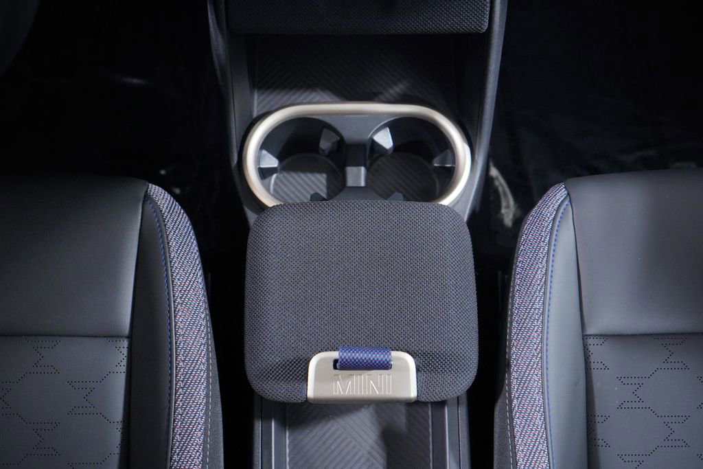 Used 2025 MINI Cooper Countryman S image 14