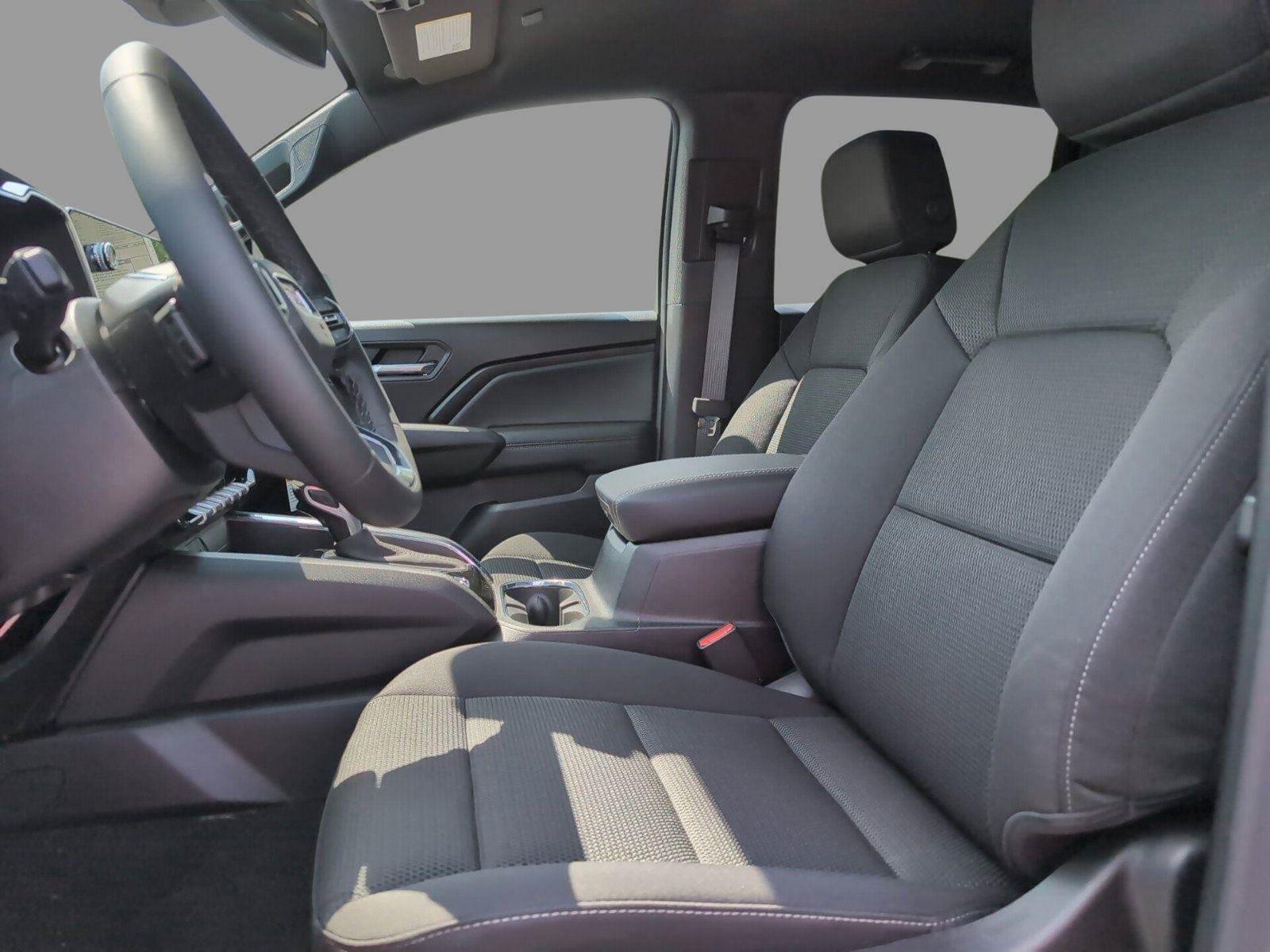 New 2026 GMC Canyon Elevation w/ Convenience Package RWD image 17
