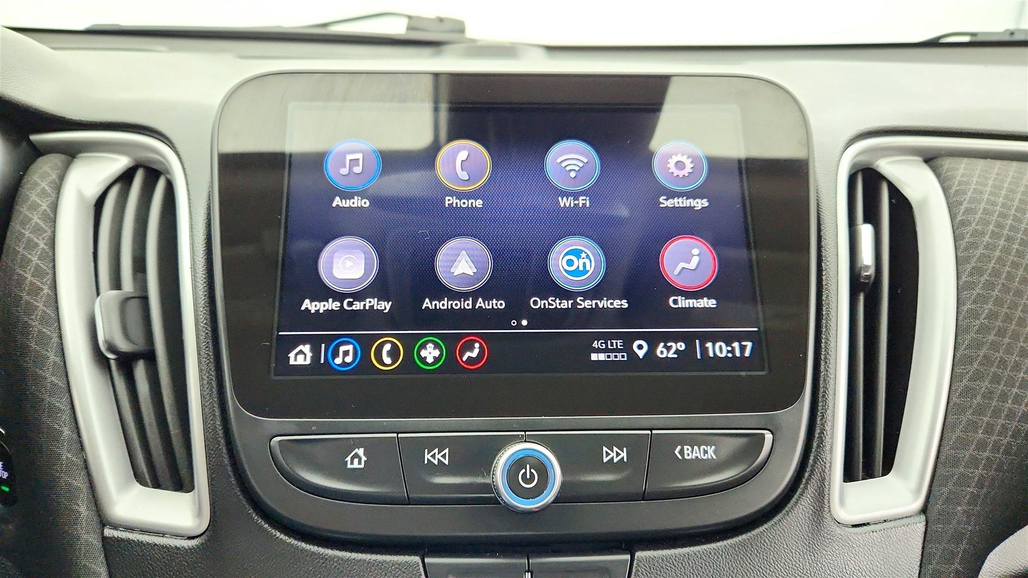 Used 2025 Chevrolet Malibu LT image 14