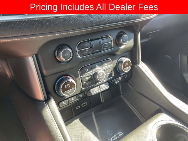 Used 2021 Chevrolet Suburban Premier w/ Premium Package AWD/4WD image 36