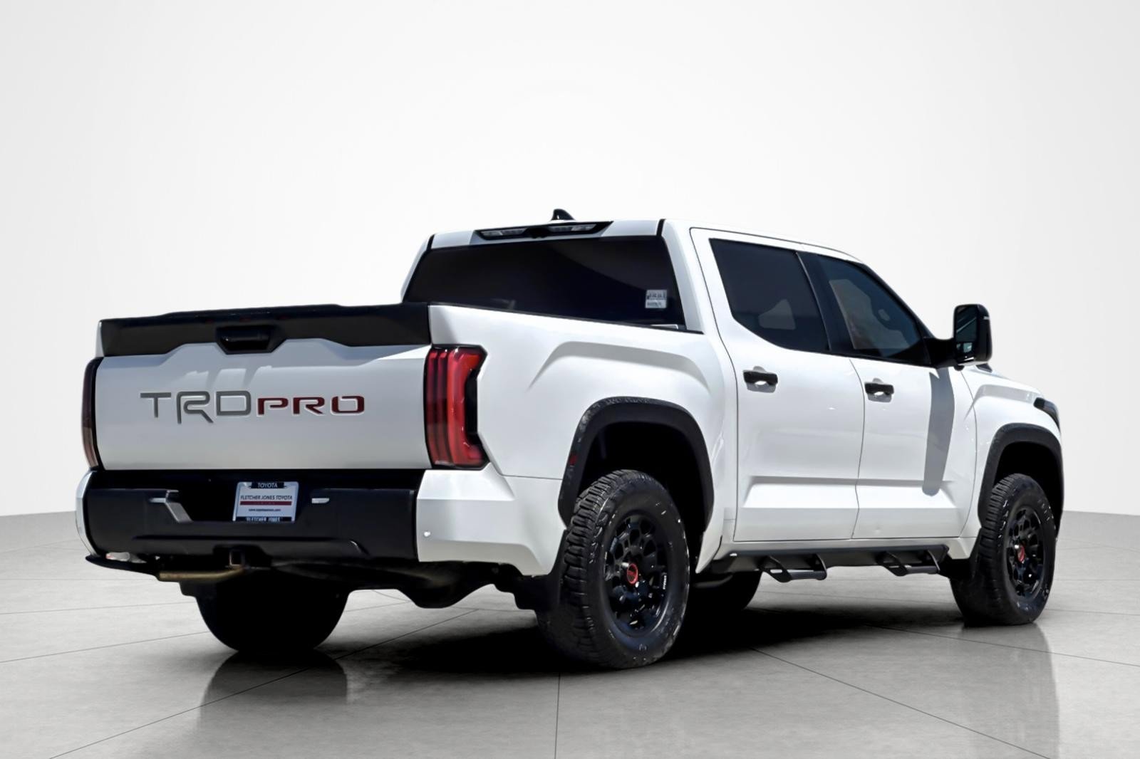 Used 2024 Toyota Tundra TRD Pro w/ TRD Pro Tow Package AWD/4WD image 5