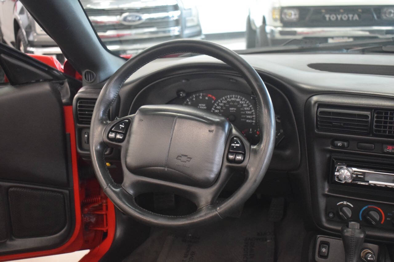 Used 2002 Chevrolet Camaro Z28 RWD image 45