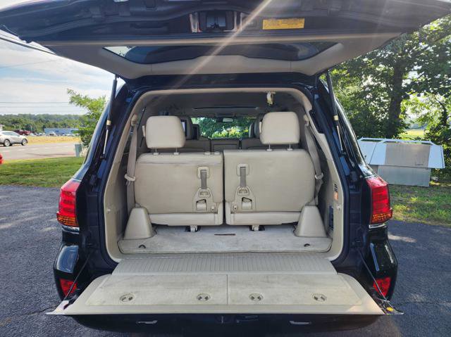 Used 2010 Lexus LX 570 4WD image 15