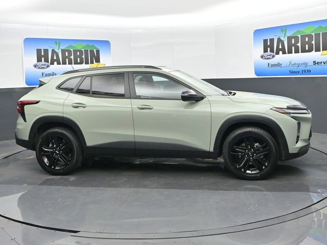 Used 2024 Chevrolet Trax ACTIV w/ Sunroof Package image 7