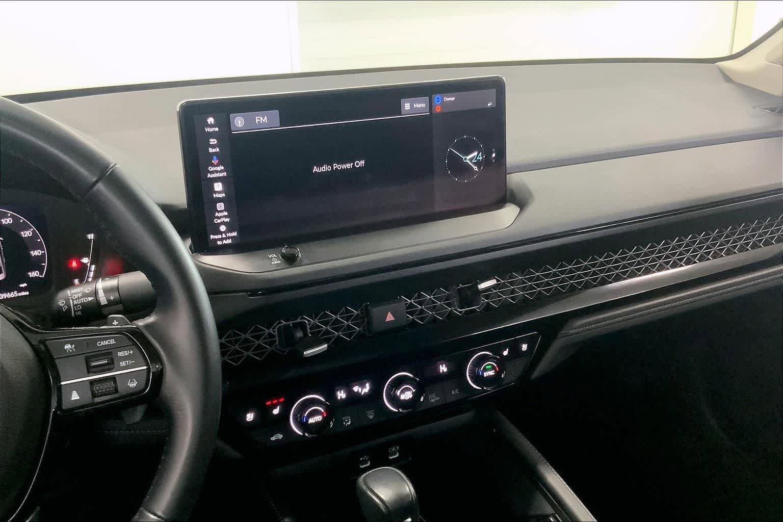 Used 2023 Honda Accord Touring image 13