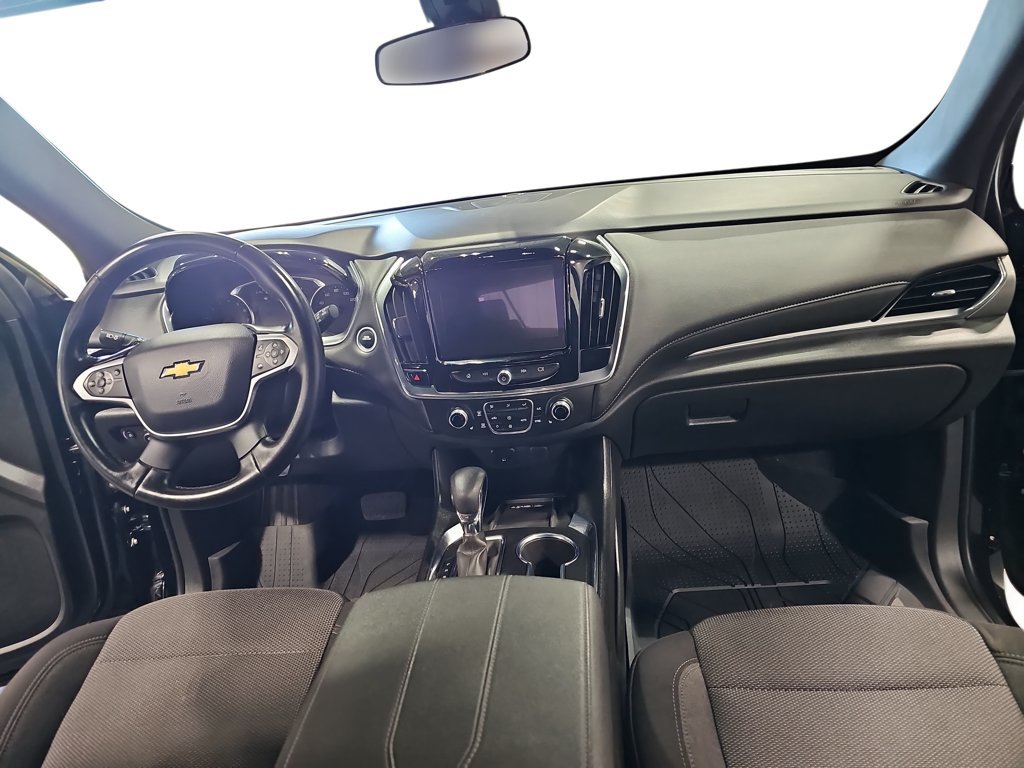 Used 2023 Chevrolet Traverse LT w/ LPO, Floor Liner Package AWD/4WD image 9