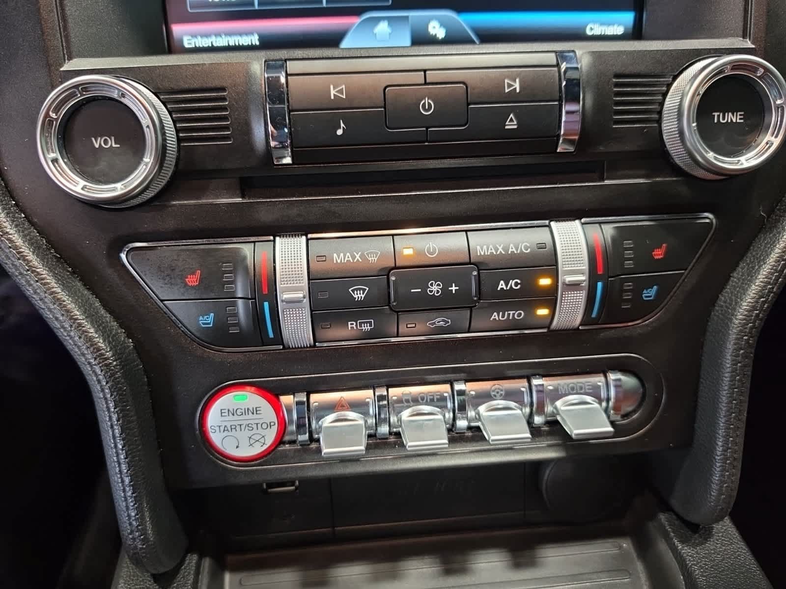Used 2015 Ford Mustang Premium RWD image 28