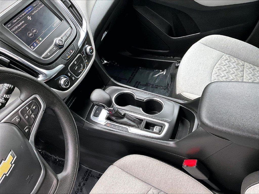 Used 2023 Chevrolet Equinox LS AWD/4WD image 13