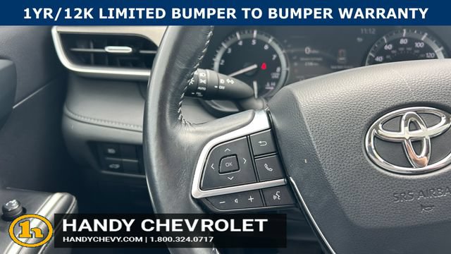 Used 2021 Toyota Highlander XLE AWD/4WD image 18