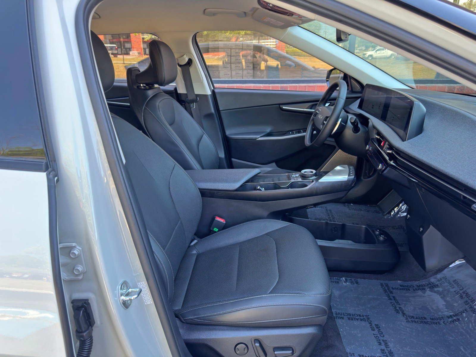 Used 2023 Kia EV6 Wind w/ Wind Technology Package image 14