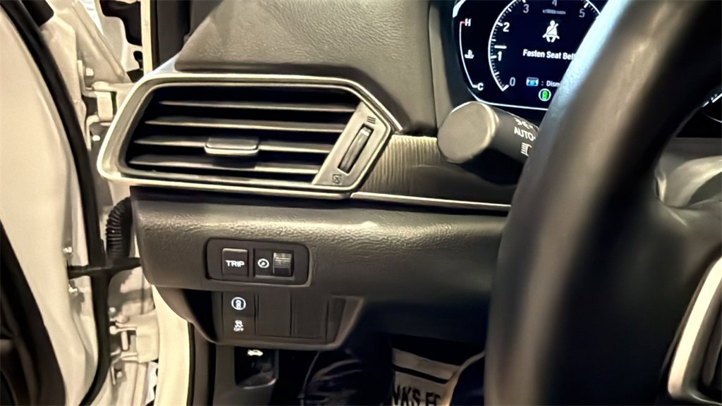 Used 2018 Honda Accord Sport image 32