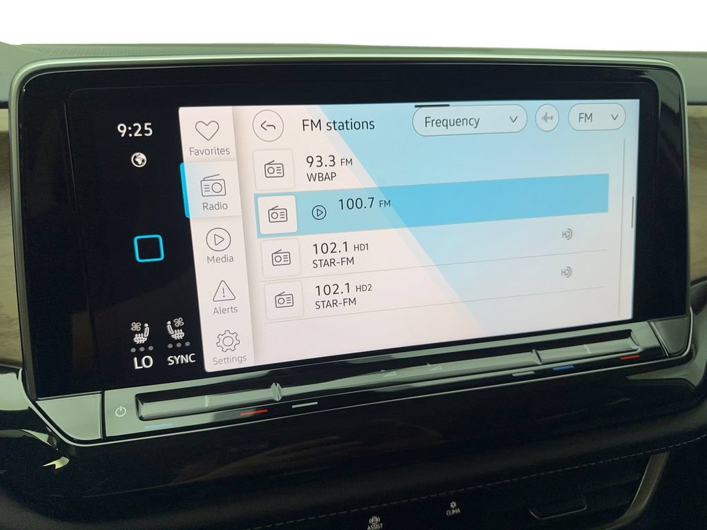 Used 2025 Volkswagen Atlas SE FWD image 68
