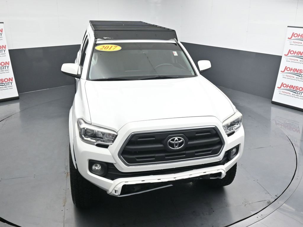 Used 2017 Toyota Tacoma SR5 w/ Tow Package image 25